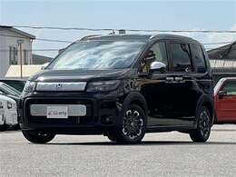 ■□■□■ 軽自動車も普通車も在庫数は 約6000台！！  グループ年間販売台数は20000台！！ 大量販売・大量仕入で1台あたりのコストを削減しています！！  ■□■□■