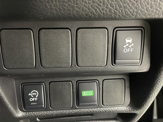 【運転席操作部】快適なドライブを楽しむための機能が装備されています！運転席から触れるので、使いやすいです！除菌プランいれていただくと、さらに清潔で安心していただけます！