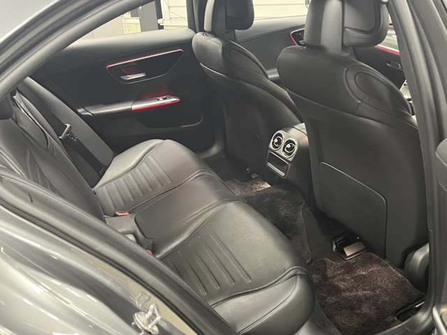 多彩なお支払いプランをご準備しております。最近は自由払い型ローンがご好評いただいております。住宅ローンのような中間返済等、今後のライフプランに合わせたお支払いプランを設計させて頂きます。