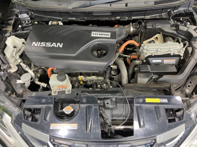 親切・丁寧な専門メカニックスタッフが応対！・車検・点検整備・事故等の修理などアフターサービスも安心。お車のカスタマイズもネクステージのサービススタッフまでご相談ください！
