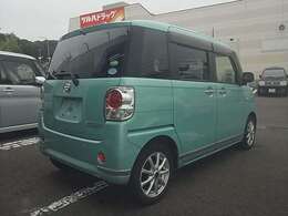 各メーカーの軽自動車をじっくり比較できるのも当店のポイントです！