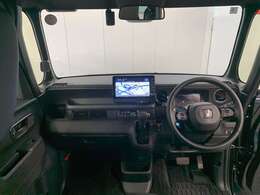 見通しの良い運転席回りとなっておりますので安心して運転をして頂けます！窓が大きいので明るく開放的な室内です