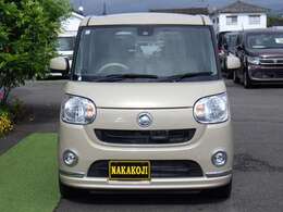 「お客様が自由にお気軽に展示車をご覧頂けるように」が当店の想いです。ご質問等ございましたら、お気軽にスタッフへ一言お掛けくださいませ！