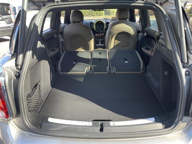 掲載箇所以外にご希望の写真がございましたら、お気軽にお問い合わせ下さい！メールや郵送でお送りさせていただきます。