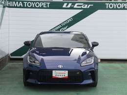 ☆ロングラン保証☆　年式、メーカー問わず走行距離無制限で1年間保証付き。約60項目、5000部品が保証対象！エンジンはもちろんエアコン、ナビ、オーディオ類も対象です。尚、有料で2年延長も出来ますよ。