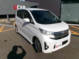 当店は三菱自動車認定の正規中古車販売店として、安心、安全な車をご用意しております。ご購入後は併設の国交省の指定整備工場でアフターサービスも安心です。