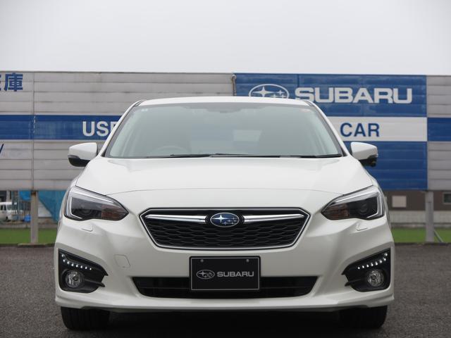 SUBARUのUーCarは安心してお車をお選びいただけるよう、信頼のおける第三者機関(AIS)が基準に従い、車両の品質と状態をチェックし、評価する「第三者評価」を表示しております。