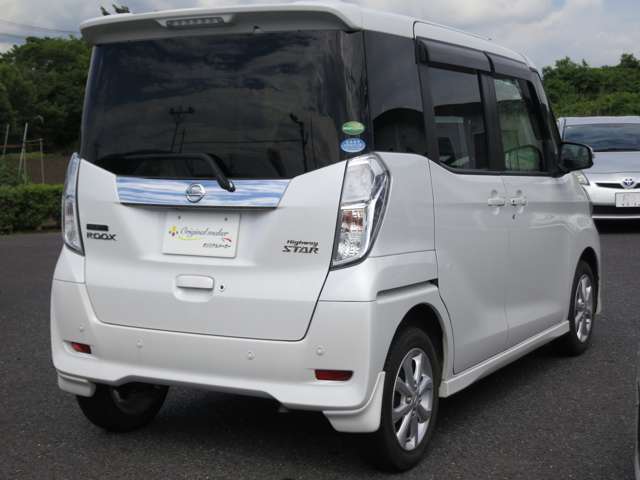 ☆常時店頭に総在庫台数50台以上を展示中！新しい車両も毎日入庫しております。是非一度ご来店ください☆お問い合わせは　オリジナルメーカー市原インター店　TEL　0436-67-1700　まで☆