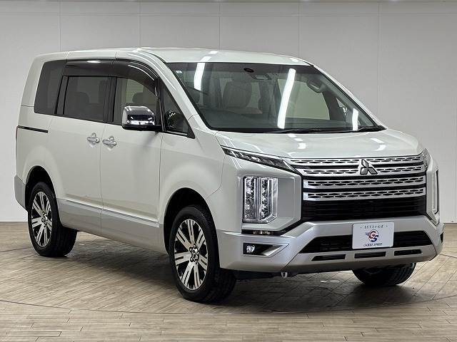 お車ご成約時の付帯率は驚きの90％OVER。GOOD　SPEED自慢のスーパーガラスコーティング。見違えるほどの輝きを放ち、納車後のメンテナンスも楽々。是非一度お試し下さい。