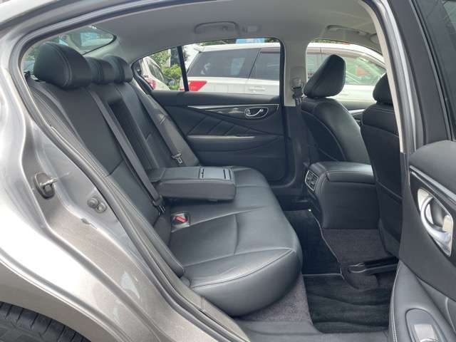 当社は「全車保証付き」で販売しております。その他有償保証で延長ロングラン保証もご用意してありますので、詳細は当スタッフまでお問い合わせ下さい！