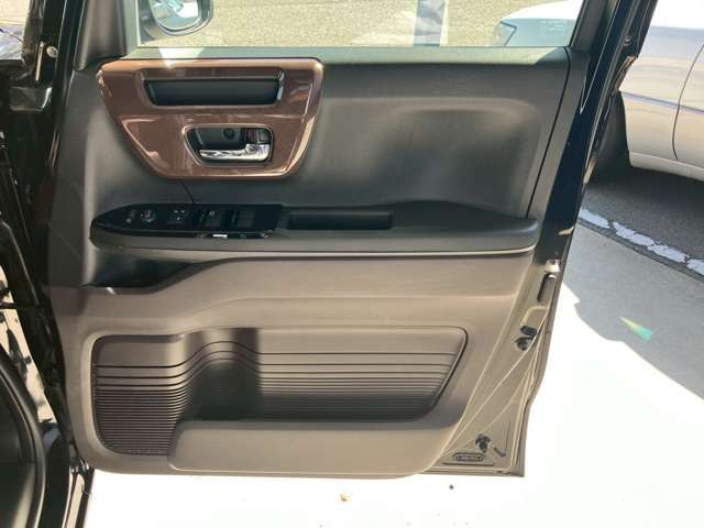 カッパーブラウンスタイル 安心のホンダセンシング ターボ車 純正ナビ バックカメラ CD DVD Bluetooth 両側電動スライドドア 専用ホイール 専用インテリア ブラウン内装 ビルトインETC
