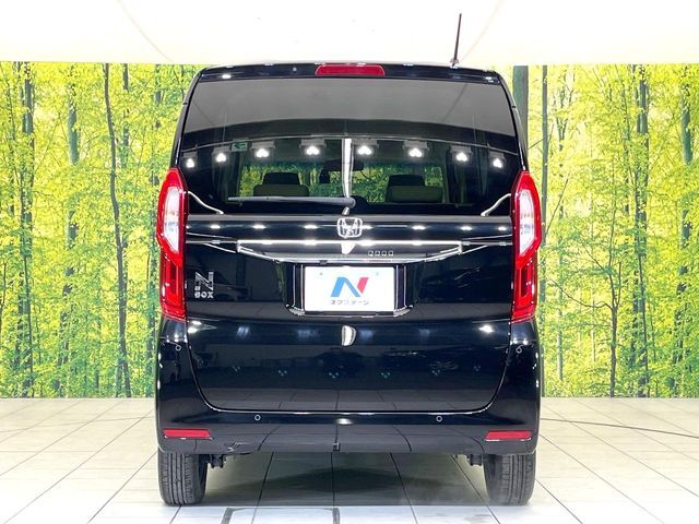 安心の最長10年・走行無制限保証（有償）をご用意。保証内容も充実はもちろん、無料点検＆オイル交換や、年中無休の全国・24時間ロードサービスも付帯されておりますのでご安心下さい。