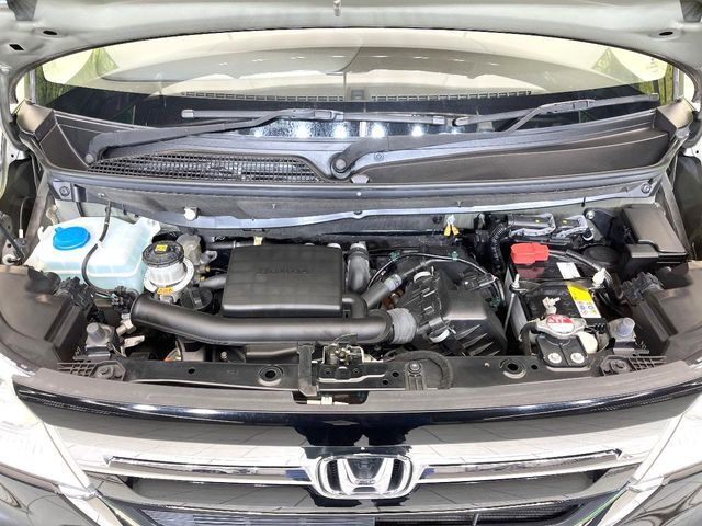 親切・丁寧な専門メカニックスタッフが応対！・車検・点検整備・事故等の修理などアフターサービスも安心。お車のカスタマイズもネクステージのサービススタッフまでご相談ください！