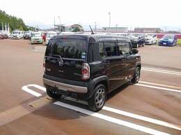 ■お支払いは現金をはじめ最長120回まで(中古車は96回まで)のオートローン、自由設計型の残価据置きローン、法人様だけでなく個人様も契約可能なオートリース(満了後は買い上げ可能)もご提案。