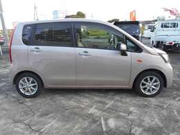 現車を確認していただき、気になる箇所等ございましたら整備士が診させていただきますので、遠慮なくお尋ねください。