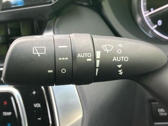 お車に合わせて無料保証以外にも、保証範囲、期間、距離を拡充させた有料保証もご用意しております！中古車の購入が初めてで不安・・・というお客様もご安心ください！