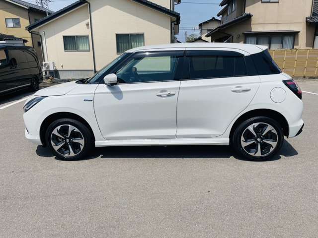 R6年式、SUZUKI、スイフト、ハイブリッドMZ、4WD、衝突軽減ブレーキ、障害物センサー、ナビ、TV、ETC、全方位カメラ、ドライブレコーダー前後、ワイヤレス充電