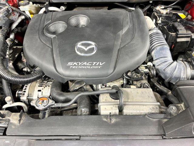 親切・丁寧な専門メカニックスタッフが応対！・車検・点検整備・事故等の修理などアフターサービスも安心。お車のカスタマイズもネクステージのサービススタッフまでご相談ください！