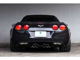 リア周りもオリジナルコンディションとなりますが後付け可変バルブエギゾーストとなっております。