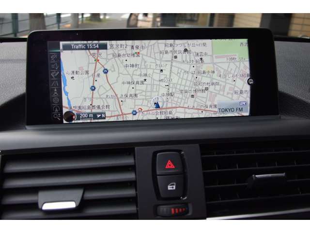 i-driveナビ　HDDタイプとなりますが、その文記憶容量は大きく、記録媒体ではなくHDD本体が覚えてくれるCD録音機能なども備えています。