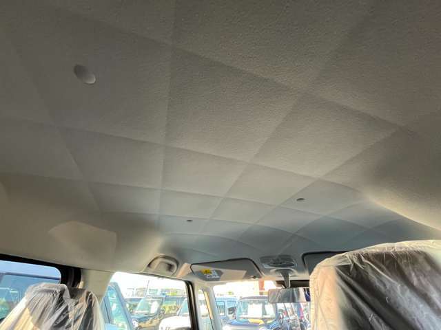 ☆車の保険は買ったところで加入するのがベストです。保険に関しても大手保険代理店をしておりますので安心してお任せください。不慮の事故の際も自社鈑金工場と連携して修理を進めてまいります☆