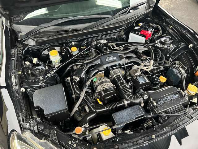 FA20Dボクサーエンジン◆2.0L水平対向4気筒DOHC◆AVCS可変バルブタイミングシステム◆直噴D-4S◆タイミングチェーン駆動◆ハイオクガソリン仕様