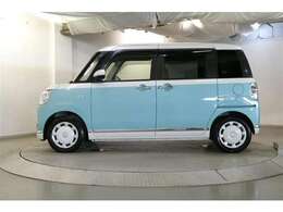 当社でご購入頂いた全ての車両はご納車前、エンジンオイル交換・ワイパーゴム・ブレーキ点検・調整・その他確認の上ご納車いたします。