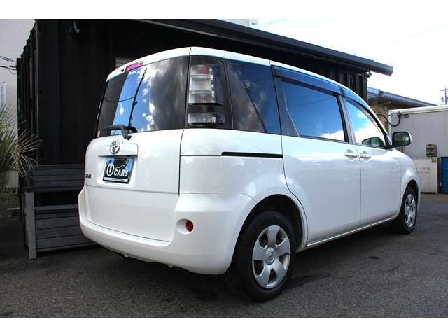 プレミアの故障保証Mプラン1年保証付きです。故障リスクの高いエアコン機構や電装品機構（電動スライドドアモーターやパワーウインドウモ―タ―等）も保証対象箇所です。全国の提携整備工場にて保証修理が可能です