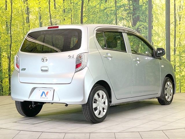 ☆全国のネクステージからお取り寄せが可能※！遠方の店舗に展示してあるクルマが気になる場合も、最寄りの店舗でご覧いただくことが可能です！是非私たちに要望をお聞かせください！※別途費用