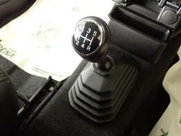 思うままに操れる　5MT車です。