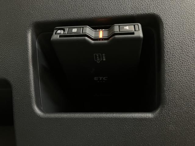 【ETC】高速道路の料金所をストレスなく通過！様々な高速料金割引も受けられ、話題のスポットやサービスエリアに多い「スマートIC」利用時は必須のアイテムです☆