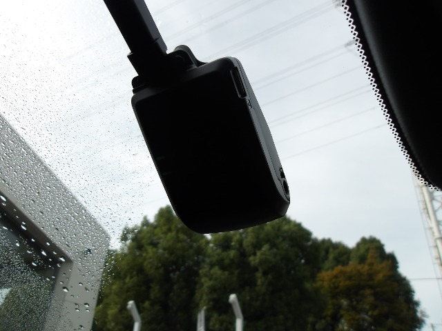 フロントドライブレコーダーを搭載済み！万が一の証人です！