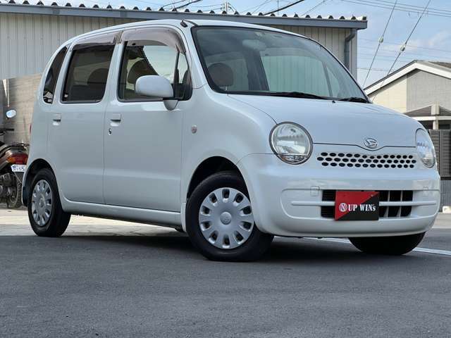 この度は当店のお車をご覧になっていただき、誠にありがとうございます。ぜひじっくりとご検討下さい。気軽にお問合せ・お見積りお待ちしております！電話番号　072ー288ー7001