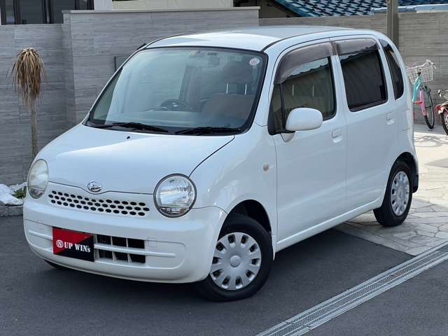 この度は当店のお車をご覧になっていただき、誠にありがとうございます。ぜひじっくりとご検討下さい。気軽にお問合せ・お見積りお待ちしております！電話番号　072ー288ー7001