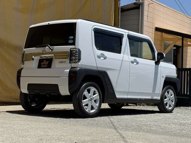 積載車完備で、お客様をサポート！営業時間を越えた場合でもレッカー可能です！