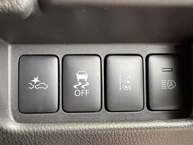 全車第三者機関鑑定済み★それでも伝わりづらい匂いや雰囲気等、是非お問い合わせいただけると幸いです★安心してお車選びをお楽しみください★LINE＆ビデオ通話も対応★