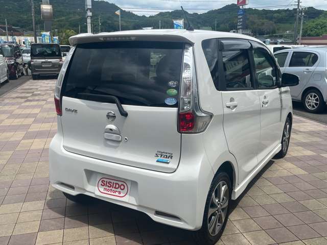 県外販売についても販売から納車までの実績がございますので遠方の方もご安心してご検討いただけます。