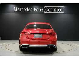 メルセデスの認定中古車『サーティファイドカー』は、日本全国に張り巡らされたメルセデス・ベンツ正規サービスネットワークのサポートを受けることができます。