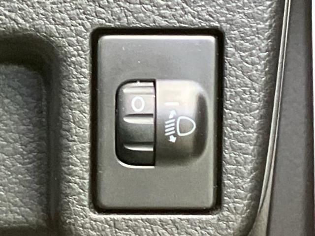 国産車から輸入車まで多様なお客様のニーズのお応えできるように、全国規模で豊富な在庫展開！車のことならWECARSへ！