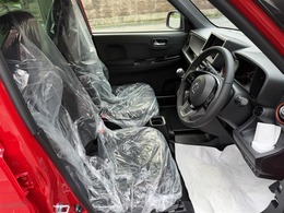 中古車にもボディーコーティング施工できます。一度ボディを磨いてから施工しますので、光沢のある綺麗な状態でお乗りいただけます。お気軽にご相談下さい。