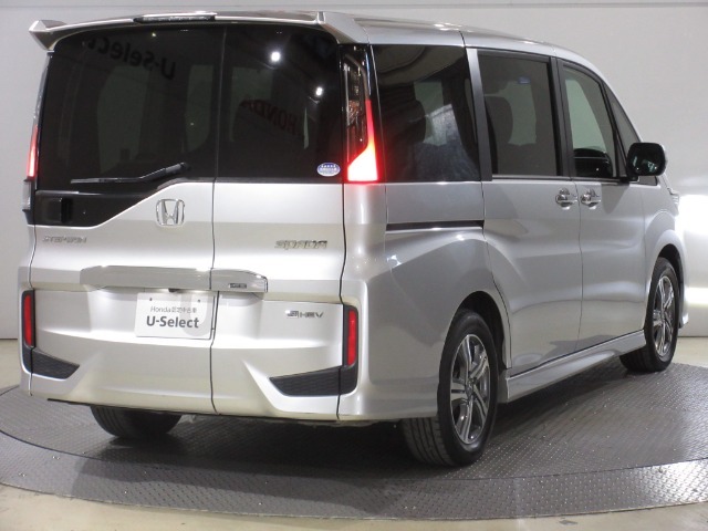 ボディクリーニング後、愛車をピカピカの状態へ保護するコーティング「ブライトパック」がおススメです！水垢がつきにくく、手入れがしやすくなりますよ！いつも愛車をきれいにしておきたい方におススメです。