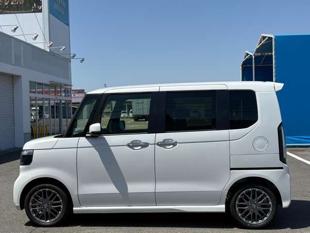 業界初！オートバックスでお車をご購入頂くと、納車後3ヶ月以内につけてしまったボディのキズやヘコミの修理代金を3までオートバックスが保証する「ふっかつサポート」が付帯します。詳しくはスタッフまで♪