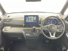 【インパネ全体】『インパネ全体』の画像になります。写真の内容に関してご不明点、ご質問等がございましたらお気軽にガリバー店舗までお問い合わせください。