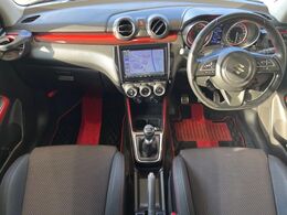 グループ総在庫数約30，000台！！全国の系列店からメーカー・車種問わずご紹介出来るので、あなたにピッタリのお車が見つかるはずです♪まずはお問い合わせ下さい☆