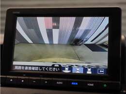 【バックカメラ】後退時も安心。リバース連動で画面が切り替わるのでとっても便利。