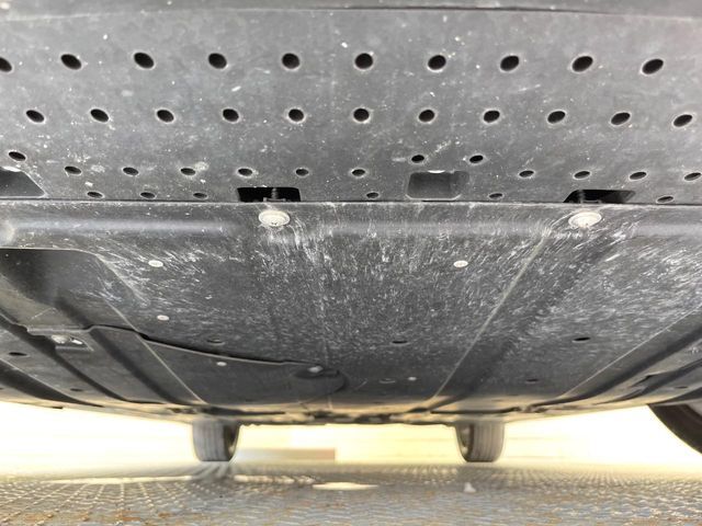 下回りがきれいなうちに、防錆加工の施工がオススメ。降雪地域はもちろん、沿岸部にお住いの方や、趣味でマリン・ウィンタースポーツをされる方にご好評いただいております。