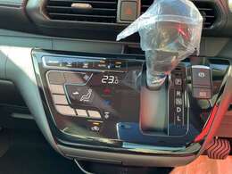 『ワイド保証1年』　12Vバッテリーは1年間走行距離無制限で無料保証。（ワイド保証ライトは3ヶ月間）