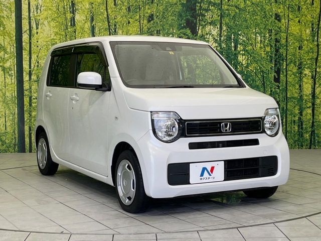 大好評のボディコーティング「弾スプラッシュコート」もご納車までに施工可能。通常のガラスコートと異なる、耐久年数6年の無機質ガラスコーティングが、ボディをキレイな状態に保ってくれます。