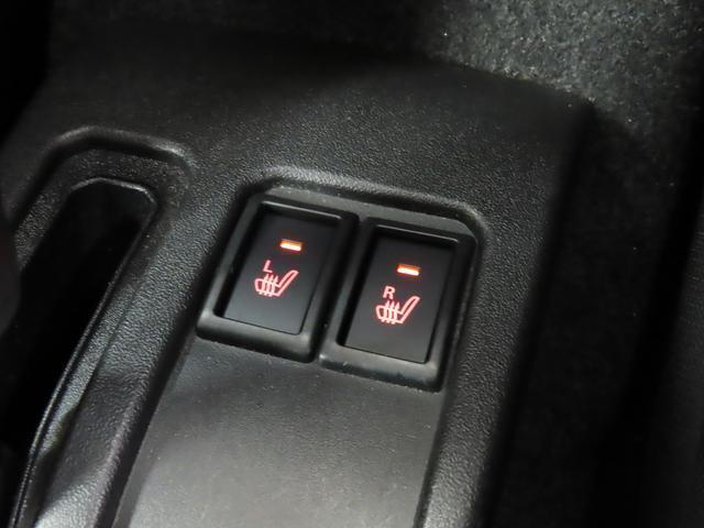 快適装備のシートヒーター付き。　エアコンって前面しか当たらずに背中は冷え冷えなんて事もありますよね。　快適に調整できますよ。