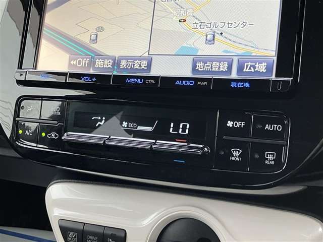 オートエアコン★温度を設定すれば車内を快適な温度に保ってくれます♪